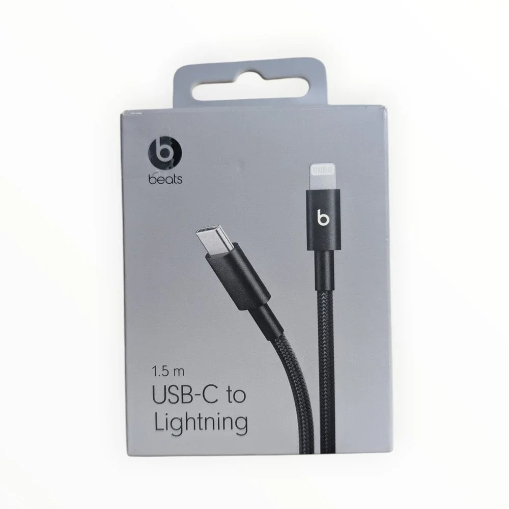 D7-Poly Beats 1.5m USB-C to Lighting‎ Woven Cable - Bolt Black ⬇️